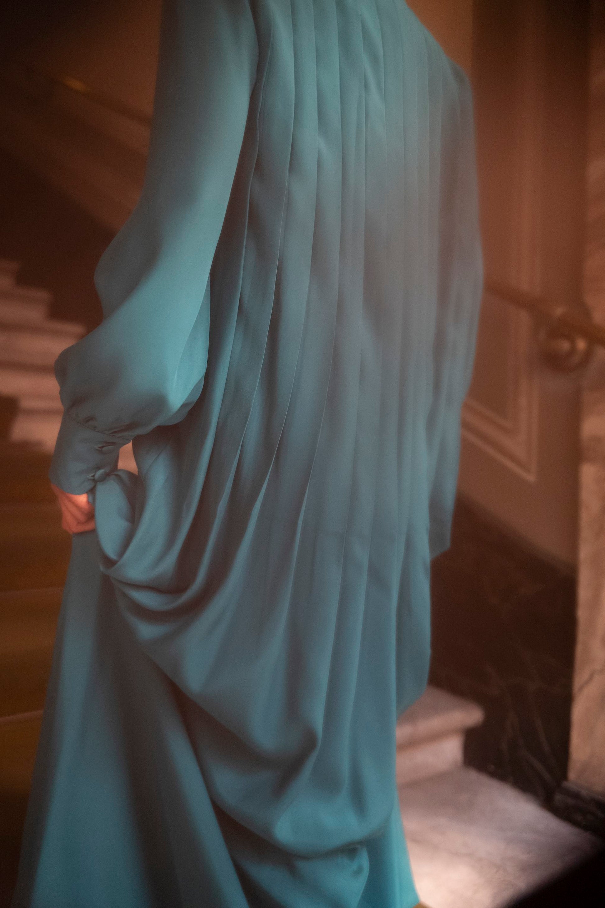 Botteghe Oscure green long pleated silk dress in 100% silk satin, close-up detail back