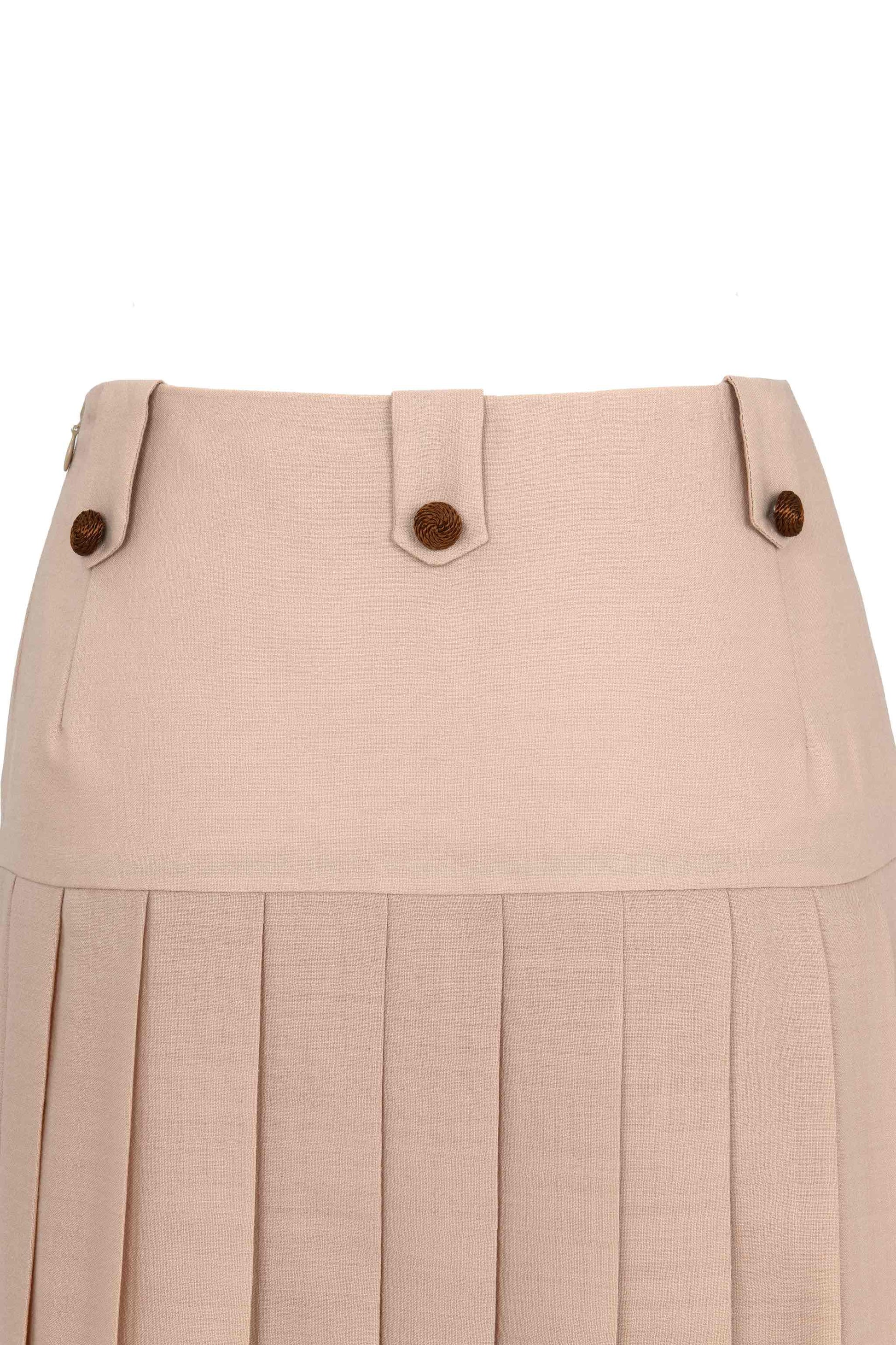 Pleated midi skirt in lightweight virgin wool with high waistband and passementerie-covered buttons. Details. Botteghe Oscure, Made in Italy.